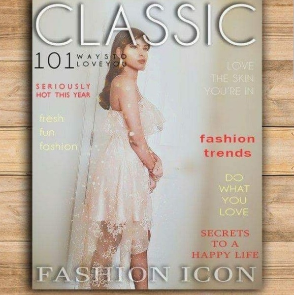 Woman's Clothing - Picture 3 of 5